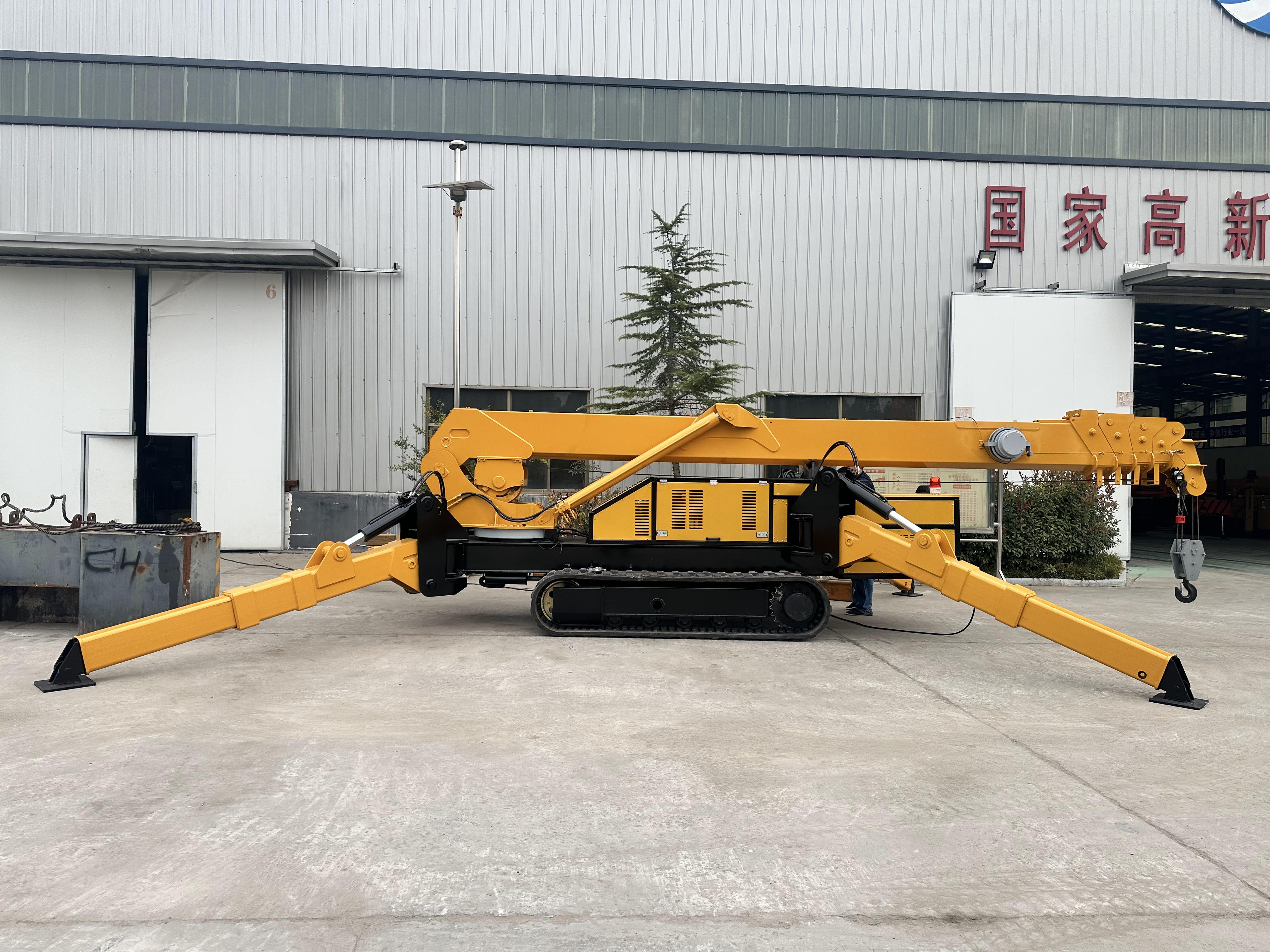 華鷹機(jī)械3 噸小型蜘蛛吊車